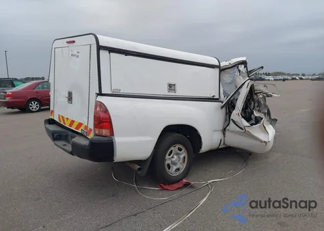 2014 Toyota Tacoma z USA, uszkodzony, nr VIN 5TFNX4CN5EX039228